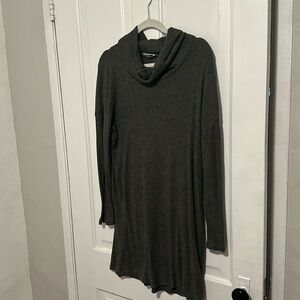 Olive green lush sweater dress size medium